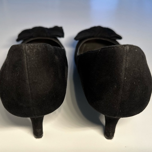 Kelly & Kathie Black Bow-Tie Suede Heels - Picture 5 of 11